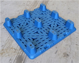 1010九脚吹塑托盘