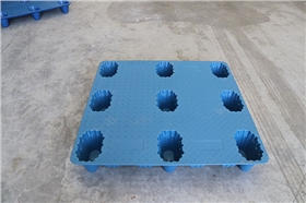 1111九脚吹塑托盘