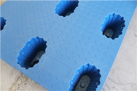 1109吹塑九脚托盘